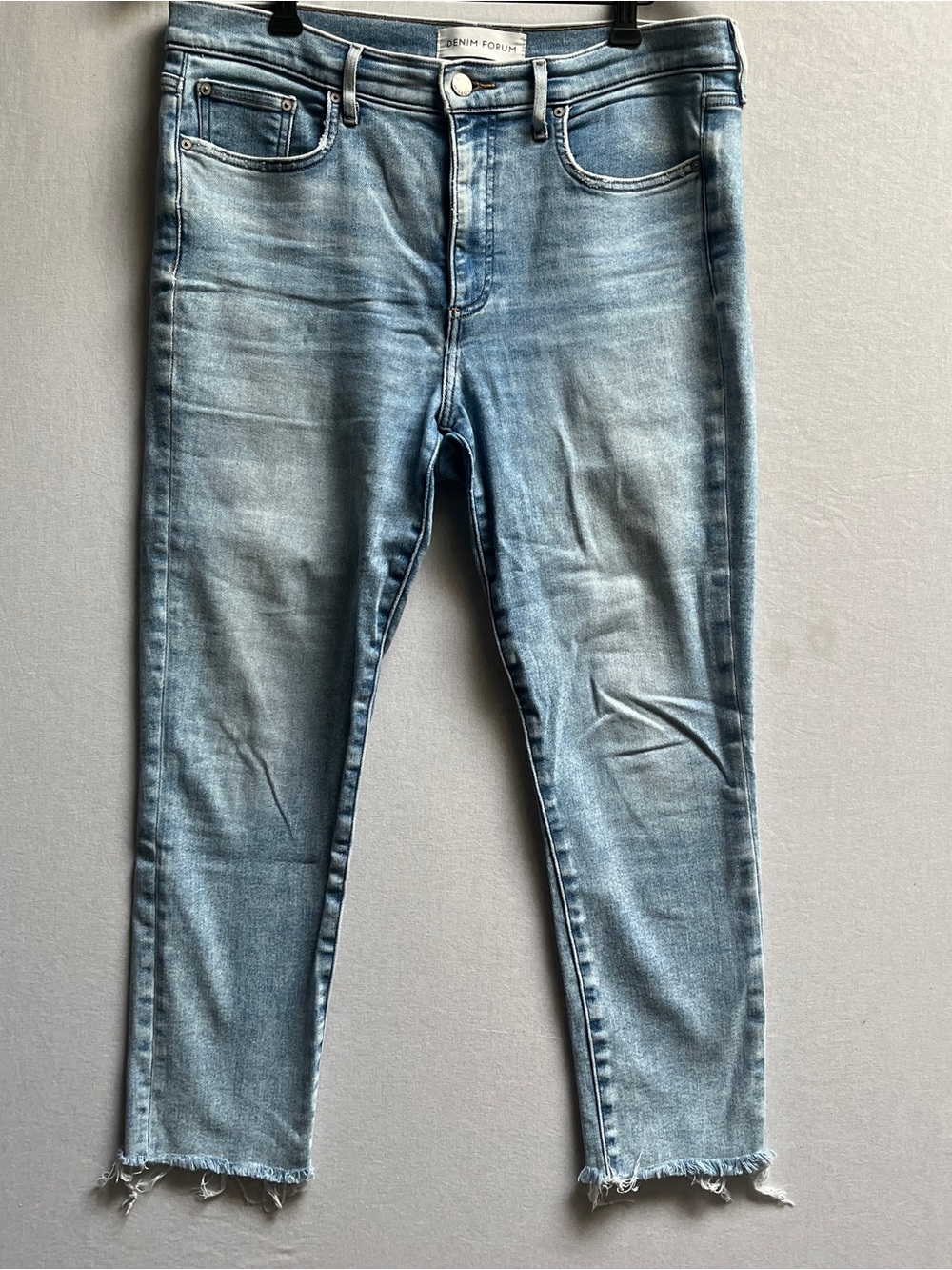 Denim Forum Nico Mid Rise Skinny Crop Sz 32